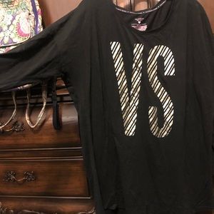 VS SLEEP SHIRT